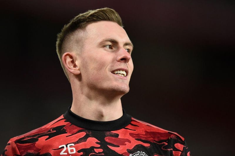 Manchester United goalkeeper Dean Henderson will ask to leave Old Trafford this summer if he continues to play second fiddle to David de Gea. Tottenham, Chelsea and West Ham have expressed interest in Henderson. (Manchester Evening News)