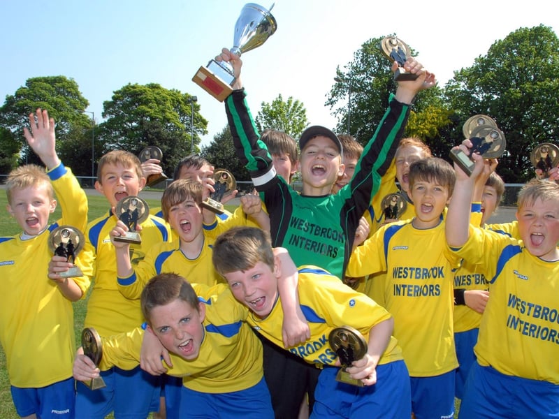 Mansfield Youth Football League, Chad Supplementary Cup Finals at Forest Town Welfare. Robin Hood Colts V Woodhouse Colts Under 12's Div 1. Pictured is Woodhouse Colts who won 2-1 in extra time.