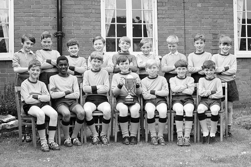 The 1968 football team at Clipstone's Samuel Barlow School.