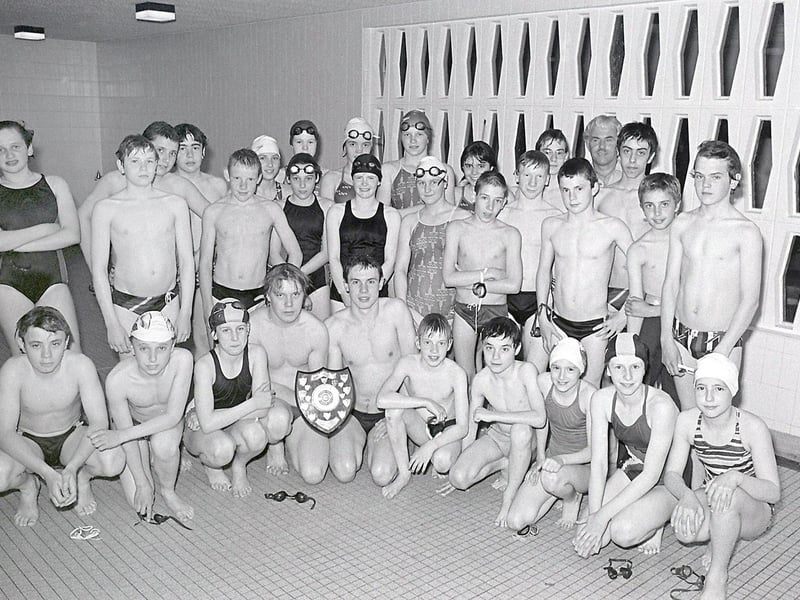 Mansfield Swimming Club at Sherwood Baths in 1981