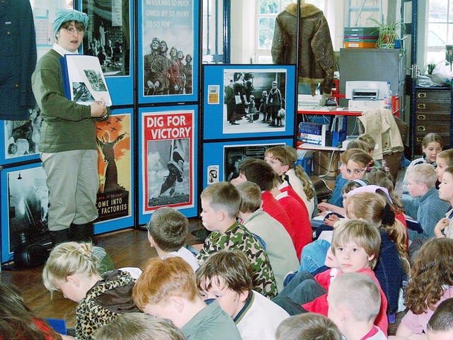 A 2001 Cuckney School history lesson