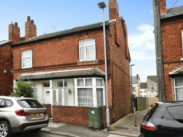Semi-detached property with no upward chain. Two double bedrooms - ideal investment property or first home. Bairstow Eves, Mansfield - 01623 700731.
