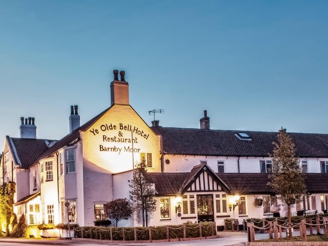 This is a hotel, spa and restaurant in Retford. A perfect place for a weekend stay with many countryside walks in the area. Located at Barnby Moor, East Retford. See www.facebook.com/YeOldeBell for more information.