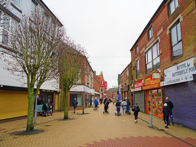 Sutton town centre, Low Street, January 2025.