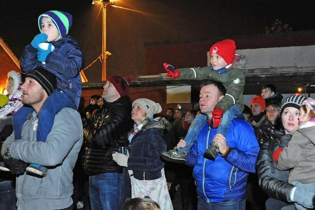 A huge crowd turns out to watch the brilliant bonfire night fireworks light up the evening in Mansfield Woodhouse, 2016