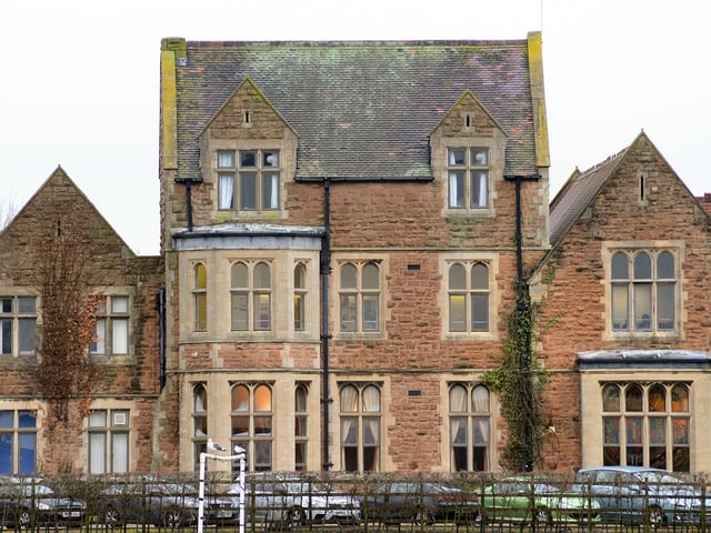 At Queen Elizabeth’s Academy, there were a total of 44 exclusions and suspensions in 2020/21. There were no permanent exclusions and 44 suspensions. This is a rate of 7.5 suspensions per 100 children.