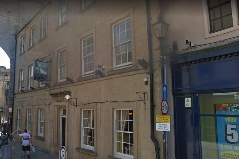 The White Hart on Church Street, Mansfield, has a 4.4/5 rating based on 84 reviews.