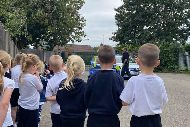 Greenwood Primary School children get a visit from the police!