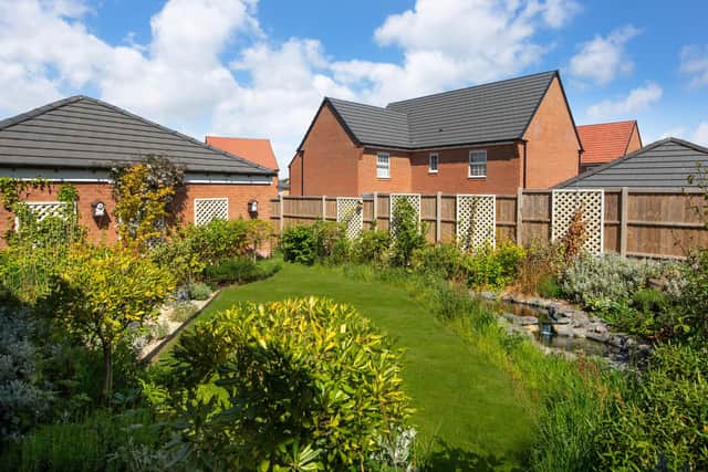 001 BEM_TheHawthorns_SuttoninAshfield_RSPB - An RSPB accredited garden at a David Wilson Homes East Midlands development