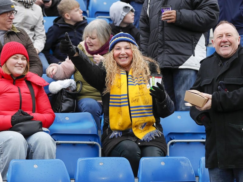 Mansfield Town kept up their good form with a win at Stockport County.