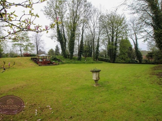 Other garden features at Eve Mews include a timber-built summer house, external tap and power point.