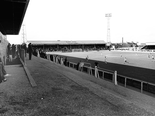 Mansfield Town game against Torquay on 17th December 1982 will live on in history for being the club's lowest ever Football League crowd, when just 1,293 fans turned up. On the plus side, they were rewarded with a 2-1 home win.