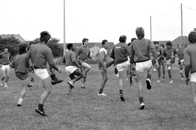 Stags put their best foot forward at pre-season in 1986.