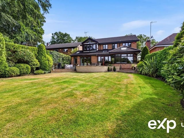 The rear landscaped garden is a real haven and features a generous stretch of lawn with a sunny orientation.