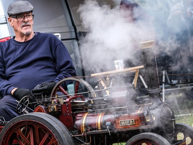 May B in steam at the event.
