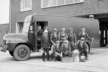 1972 - Mansfield Woodhouse Mines Rescue Team.