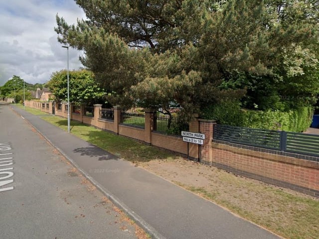 On North Park, Mansfield, NG18 4PB, four properties sold for an average of £631,250.