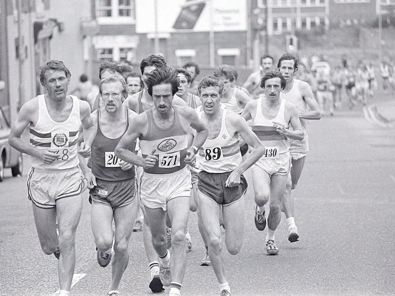 Runners take to the roads of Mansfield for the 1981 Half Marathon.