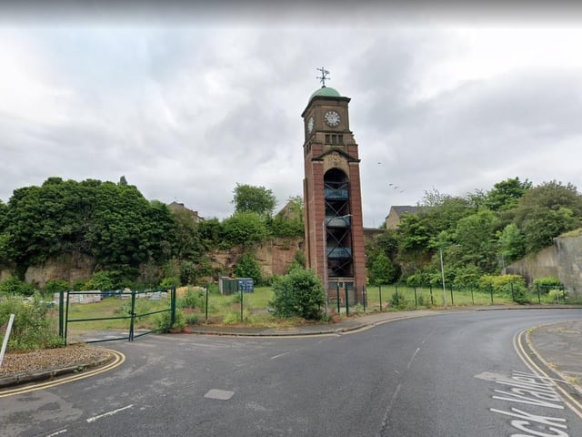 Only the historic clock tower remains from the old Metal Box factory in Rock Valley, Mansfield. The former factory remains a feature on the trail due to its Quaker connections. It was run by Barringer, Wallis, and Manners, three prominent Quaker families in the area.