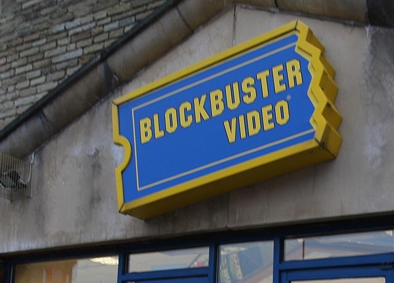 Blockbusters were popular in the 1990s and early 2000s. There was a Blockbuster video store on Highfield Way in Mansfield and one on Outram Street in Sutton. Do you remember these?