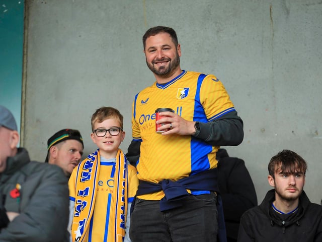 A poor second half was costly as Mansfield Town let a half-time lead slip away.