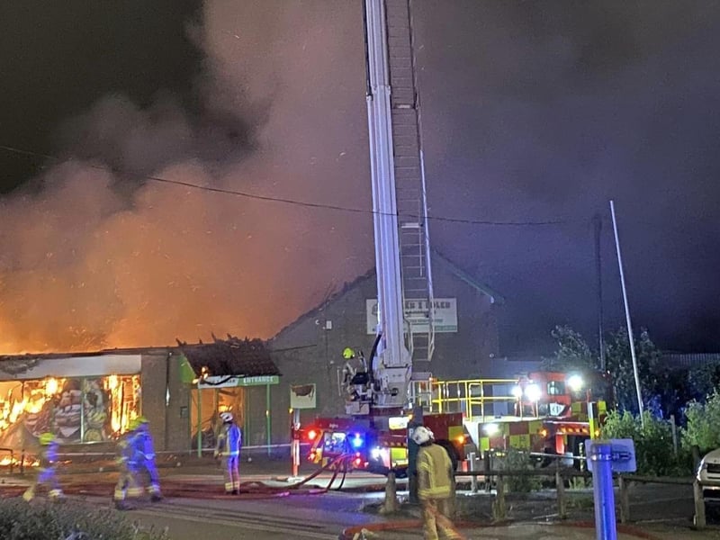 The aerial ladder platform was used.
