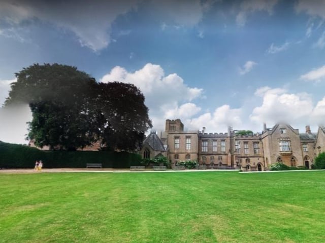 Explore the beautiful grounds of Newstead Abbey. Walk in the footsteps of romantic poet Lord Byron and discover the rich history of Newstead Abbey from original 12th century monastic priory through the Victorian era. There are many accommodation opportunities nearby that can help you turn this incredible part of the world into a relaxing weekend stay.