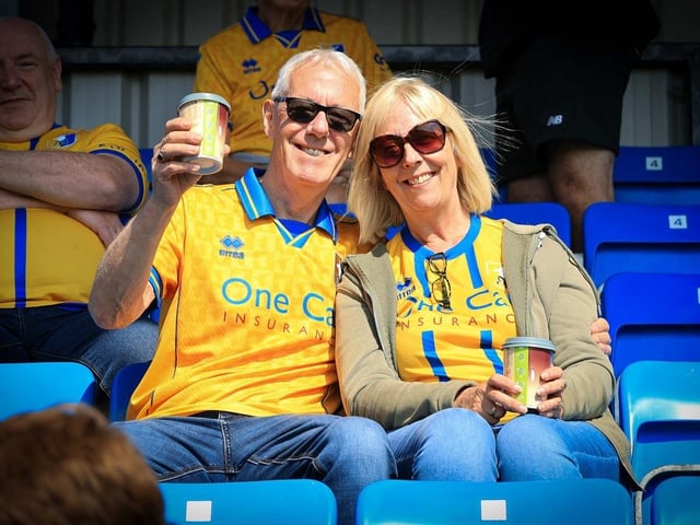 Mansfield Town were beaten after letting a 2-0 half-time lead slip away.