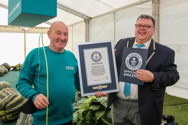 The longest leek grown by Joe Atherton. The Guinness World Record certificate was presented to Joe by Craig Glenday at the Three Counties Malvern Autumn Show.  Photos by Anna Lythgoe