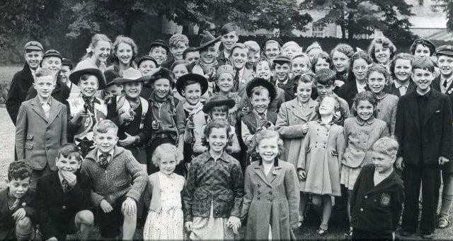 A great group photo of club members.