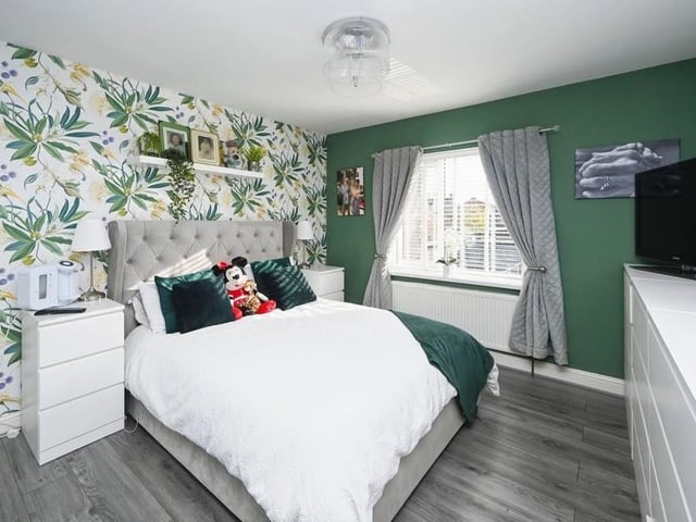Here is the first bedroom at the York Terrace property. Like all the rooms in the house, it is beautifully presented.