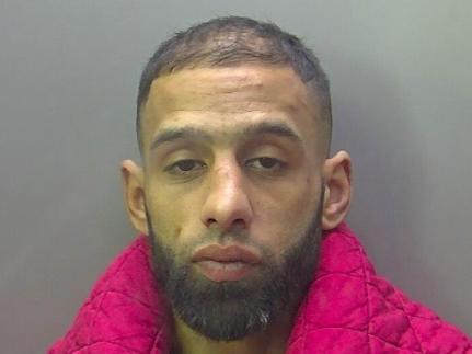 Omar Afzal (31) threatened a teenager with a screwdriver, telling him he would be stabbed if he didn’t hand over any cash he had on him. Afzal was charged with robbery and possession of an offensive weapon, and was found guilty of both counts following a two day trial. He was sentenced to a total of two years and four months, as well as being made the subject of a four year restraining order.
