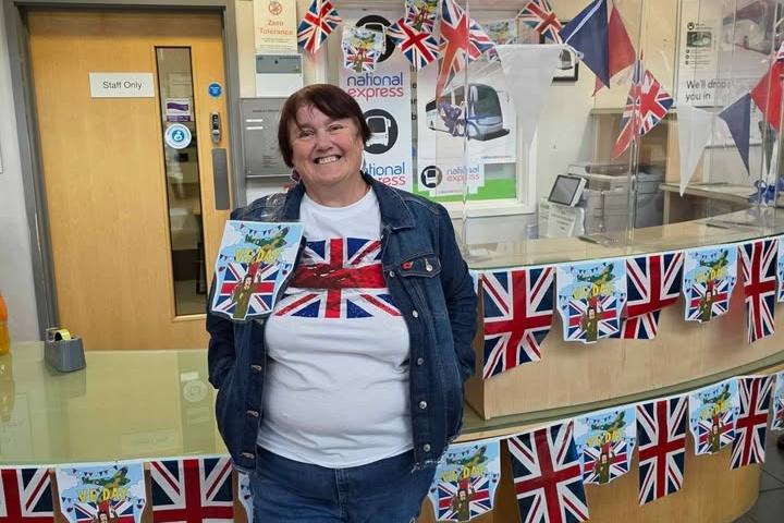Sue Joy Mitchell shared this lovely photo with your Chad taken at the Mansfield bus station.