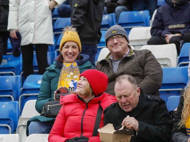 Mansfield Town kept up their good form with a win at Stockport County.