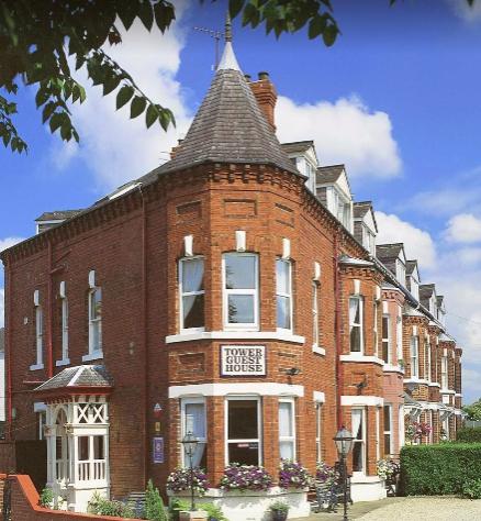 This venue is an award-winner of Visit York Tourism Awards 2017 and 2019 B&B of the Year, Tower guest house offers boutique-style accommodation in a grand Victorian town house in York, just a 10 minute walk to York Minster and The Shambles. Make a booking with them tonight by calling, 01904 917651.