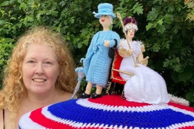 Becky Power with a topper in Clipstone which represents the Queen at the beginning of her reign and in modern times.