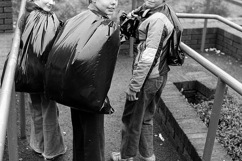 Sutton Scouts carry out a clean-up in 1980.
