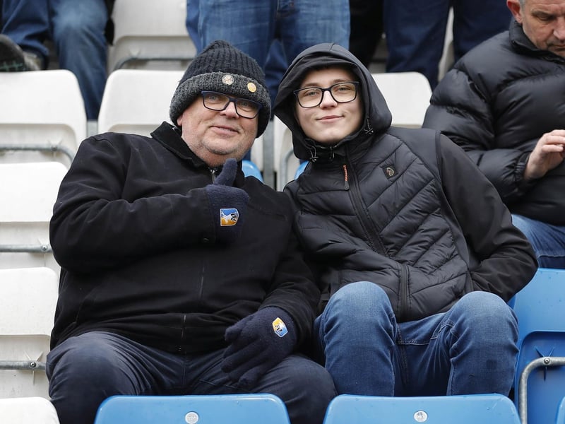 Mansfield Town kept up their good form with a win at Stockport County.