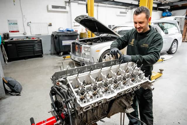 A.W. Lymn is looking for a fleet mechanic to join its team