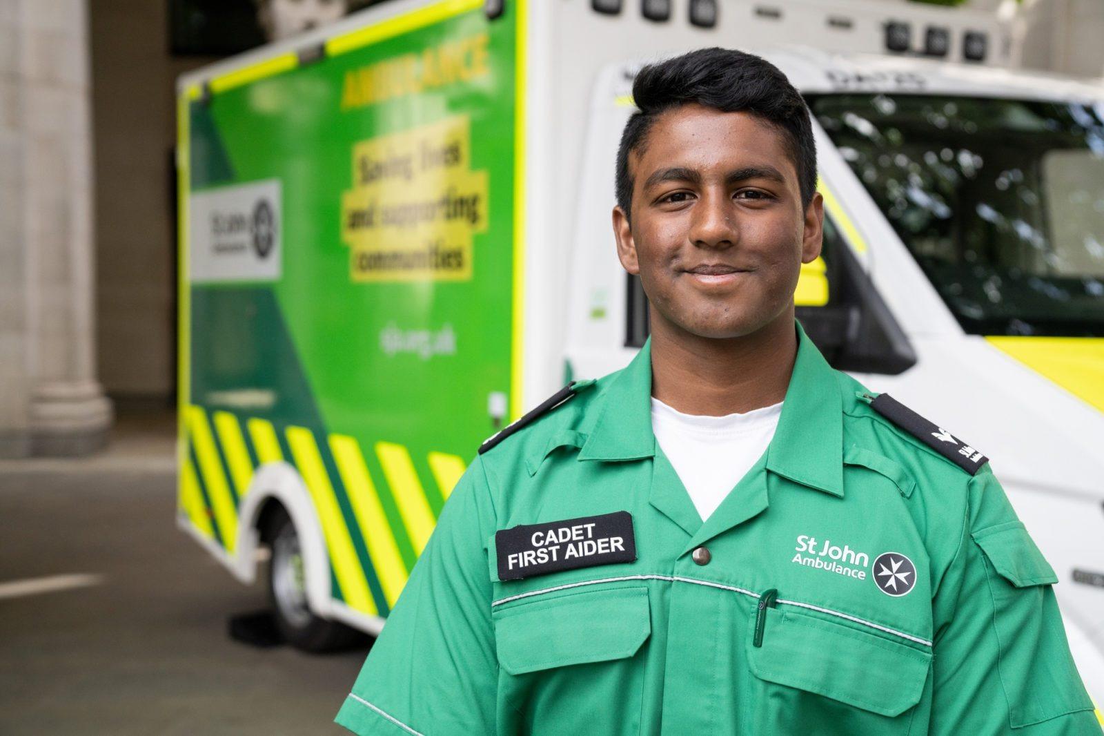 Make 2023 the year you volunteer for St John Ambulance new