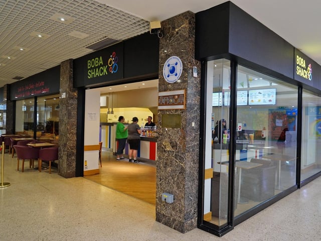 Next to Boots in Mansfield Four Seasons Shopping Centre.