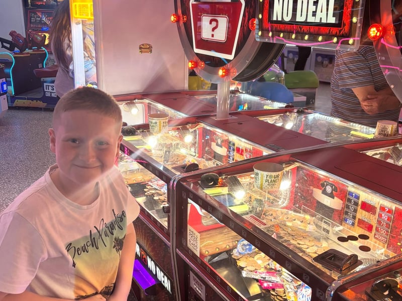 Whether you're young or old, who doesn't love an hour down the arcades. There's not a lot in Mablethorpe in this record but the main one just off the promenade is packed full of machines, bowling, pool tables and all you need to have some fun and escape any dodgy weather that may arrive. Our favourite is the Deal or No Deal 2p machines. We once won the jackpot and the memories and joy it brought were superb.