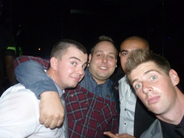 Last minute photobomber