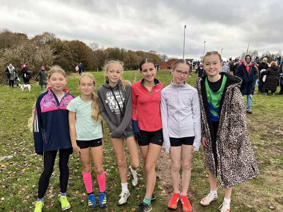 Mansfield Harriers Under 13 Girls.