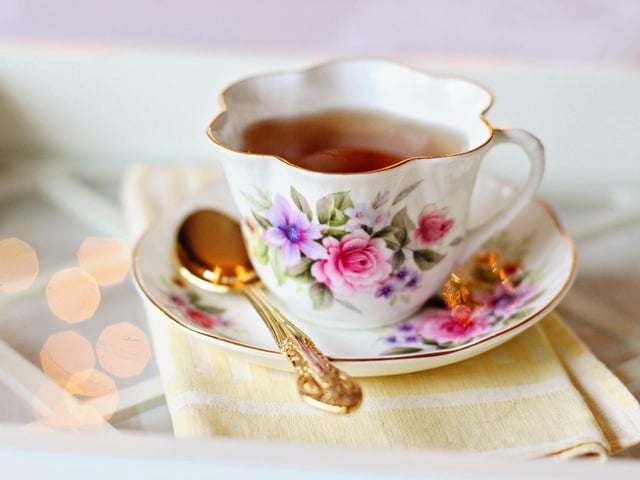 If you want to treat your mother this March, consider booking an afternoon tea. According to Google reviews, some of the best afternoon tea venues in Mansfield are Titchfield Teahouse, Pleasley's Cakefield-Cakes Tea Room & Venue, and Carr Bank Park's The Teahouse.