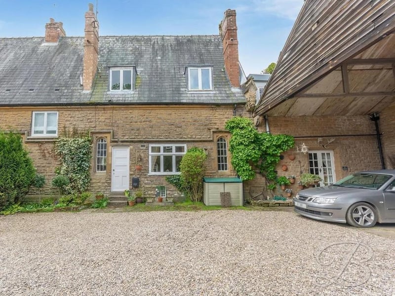 No chain, rare opportunity, bursting with potential, within one of the most sought-after addresses in Nottinghamshire. This stone built, two bedroom terraced cottage, boasts many character features plus ample opportunity for modernisation and to put your own stamp on this historic home. Gloriously nestled in the sprawling wooded acres of Newstead Abbey Park, an exclusive location.