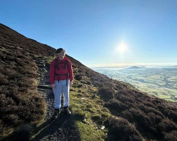 Mansfield Woodhouse teenager Cameron Hayes is climbing Ben Nevis to raise funds for the Huntingdon's Disease Association