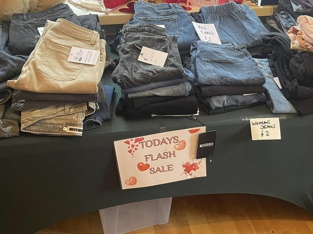 The shop frequently offers flash sales, including recent discounts on ladies' jeans.