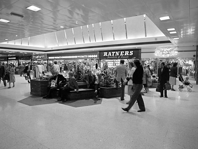 Ratners in the Four Seasons Shopping Centre