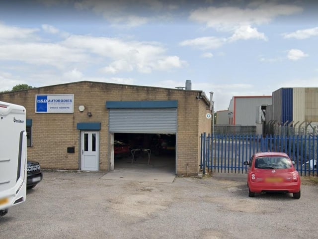 H & D Autobodies on Kings Mill Way, Mansfield, has a 5 out of 5 rating from 11 Google reviews.